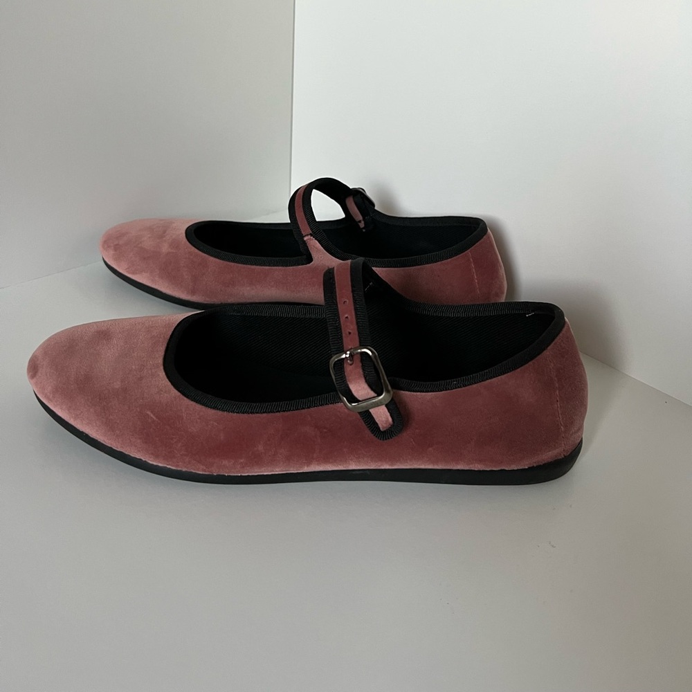 Beautiful worn ones because size is too small